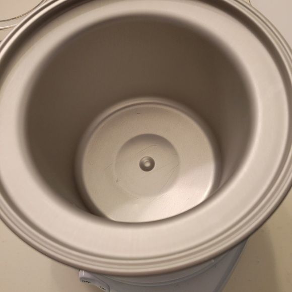 Cuisinart Ice Cream Maker 1.5 Qt - Picture 8 of 8